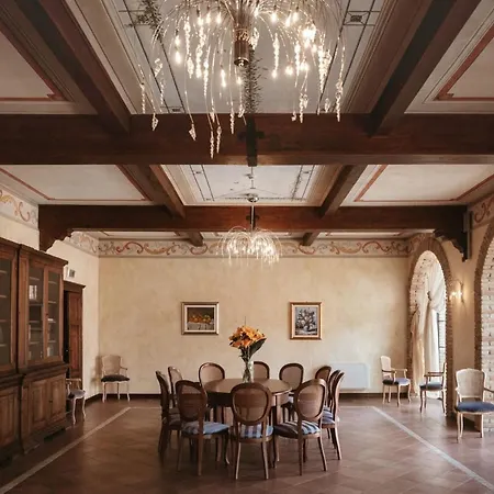 Tenuta La Romana Lantgård Nizza Monferrato