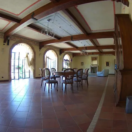 Tenuta La Romana *